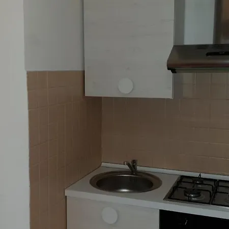 Apartment Taramelli 15 *